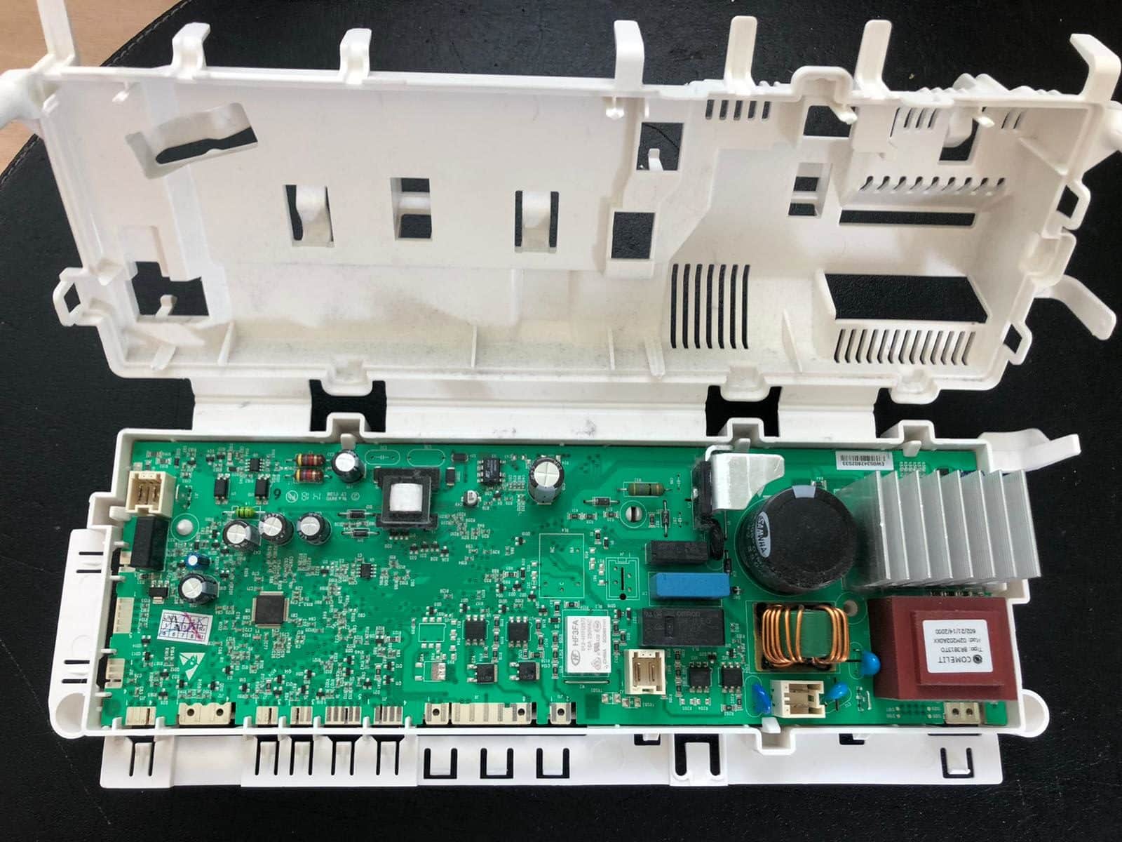 SPARES2GO Deurvangst Compatibel Met Zanussi Wasdroger - Vervangend Deurslot Onderdeel